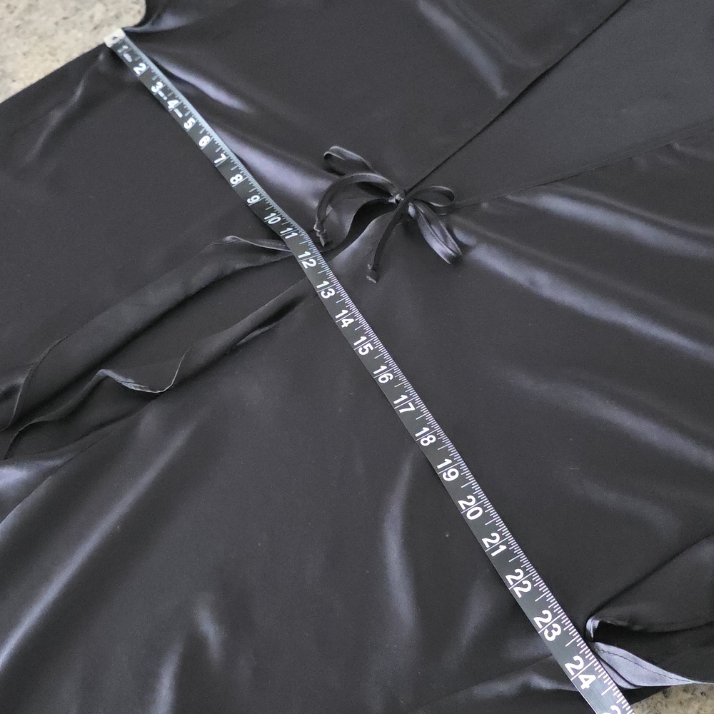 Victoria's Secret Black Tie-Front Flutter Komono - Picture 7 of 8